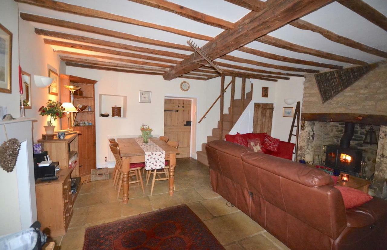 Odd Cottage Oddington  Exterior photo